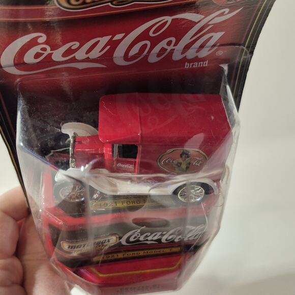 Vintage Matchbox Collectibles Coca Cola 1921 Ford Model T 1:64 Diecast 37983 - Picture 10 of 10